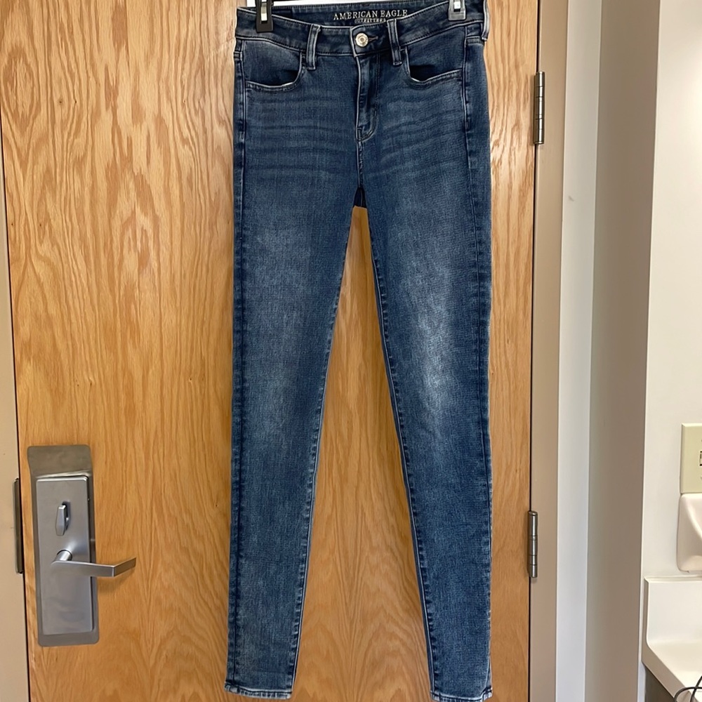 American Eagle High Rise Jegging